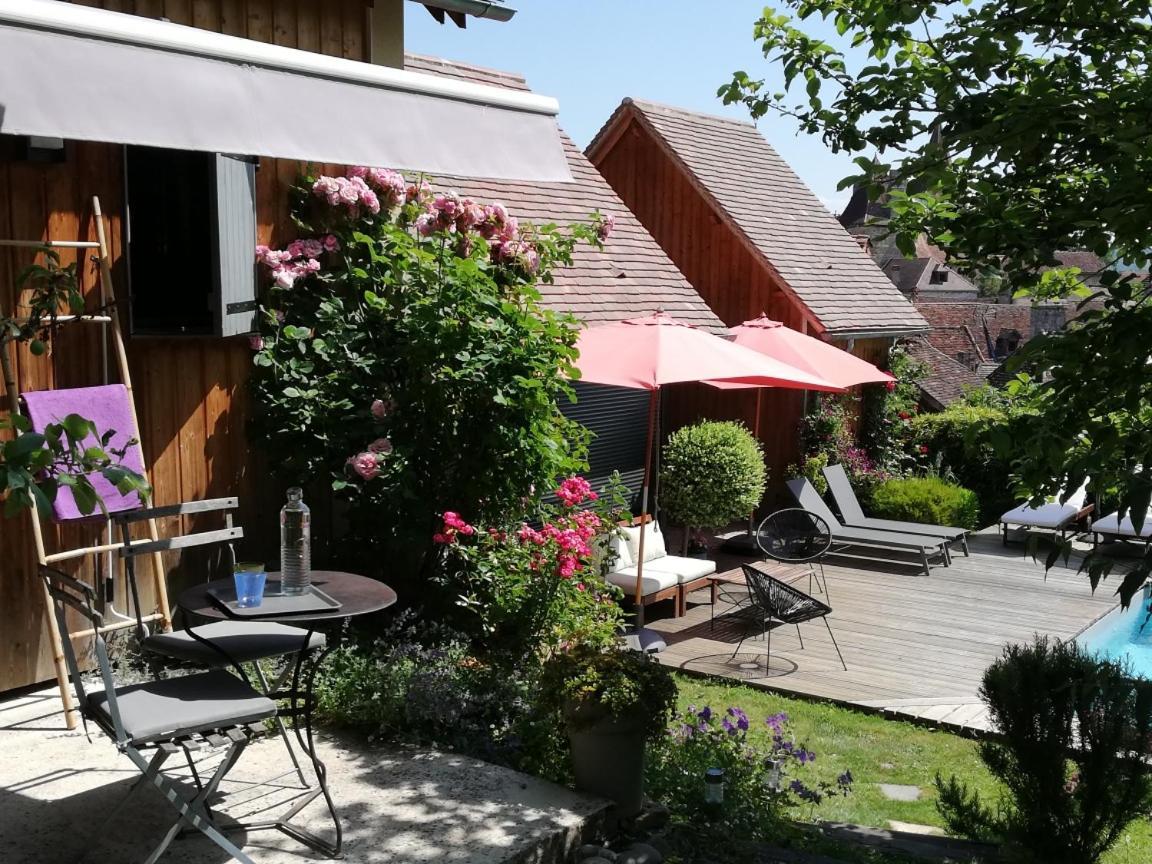 Les Perluetes Carennac Exterior foto